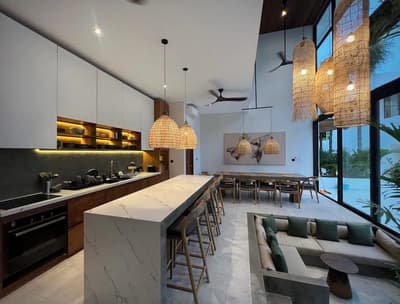 Real Lobby, Dining & Kitchen Photos