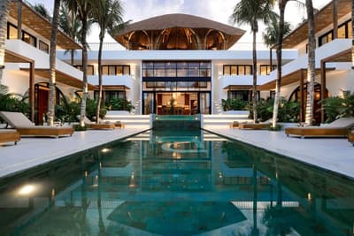 Real Exterior & Pool Photos