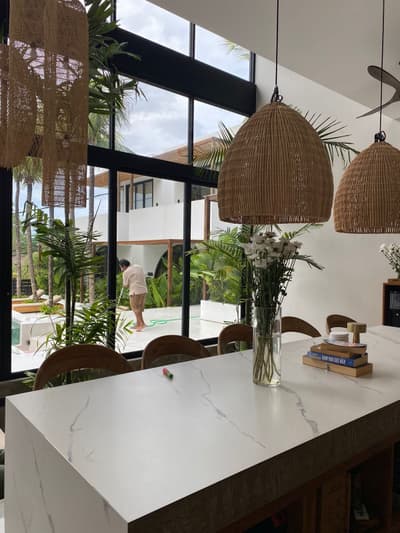 Real Lobby, Dining & Kitchen Photos