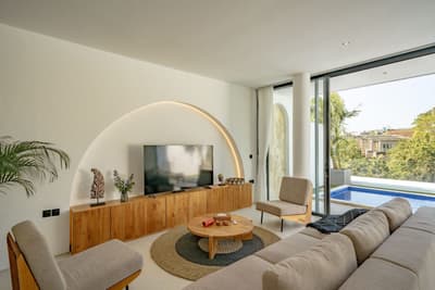 Living, Dining & Kitchen