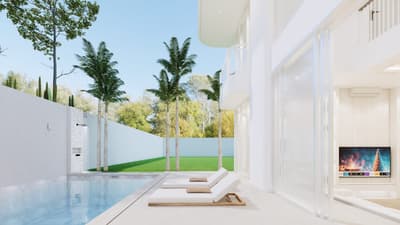 Pool Courtyard & Balcony