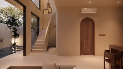 Courtyard, Pool & Daybed